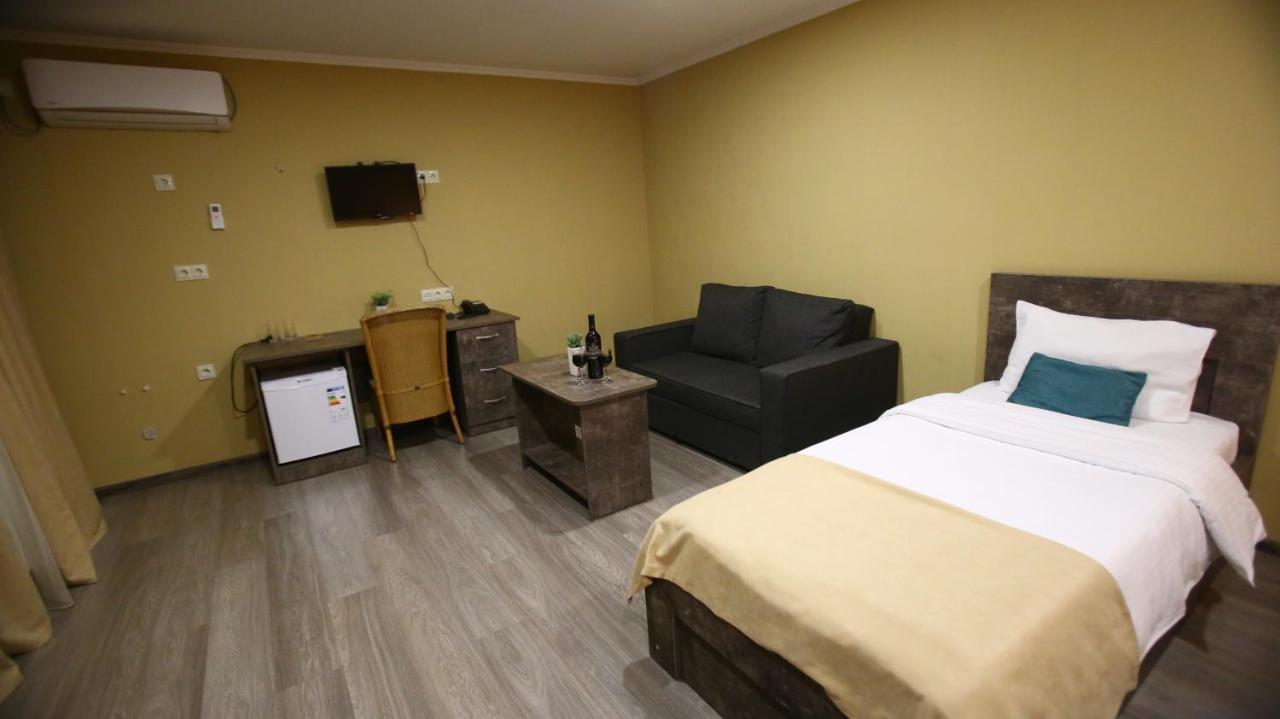 Hotel Nabadi Tbilisi Exterior foto
